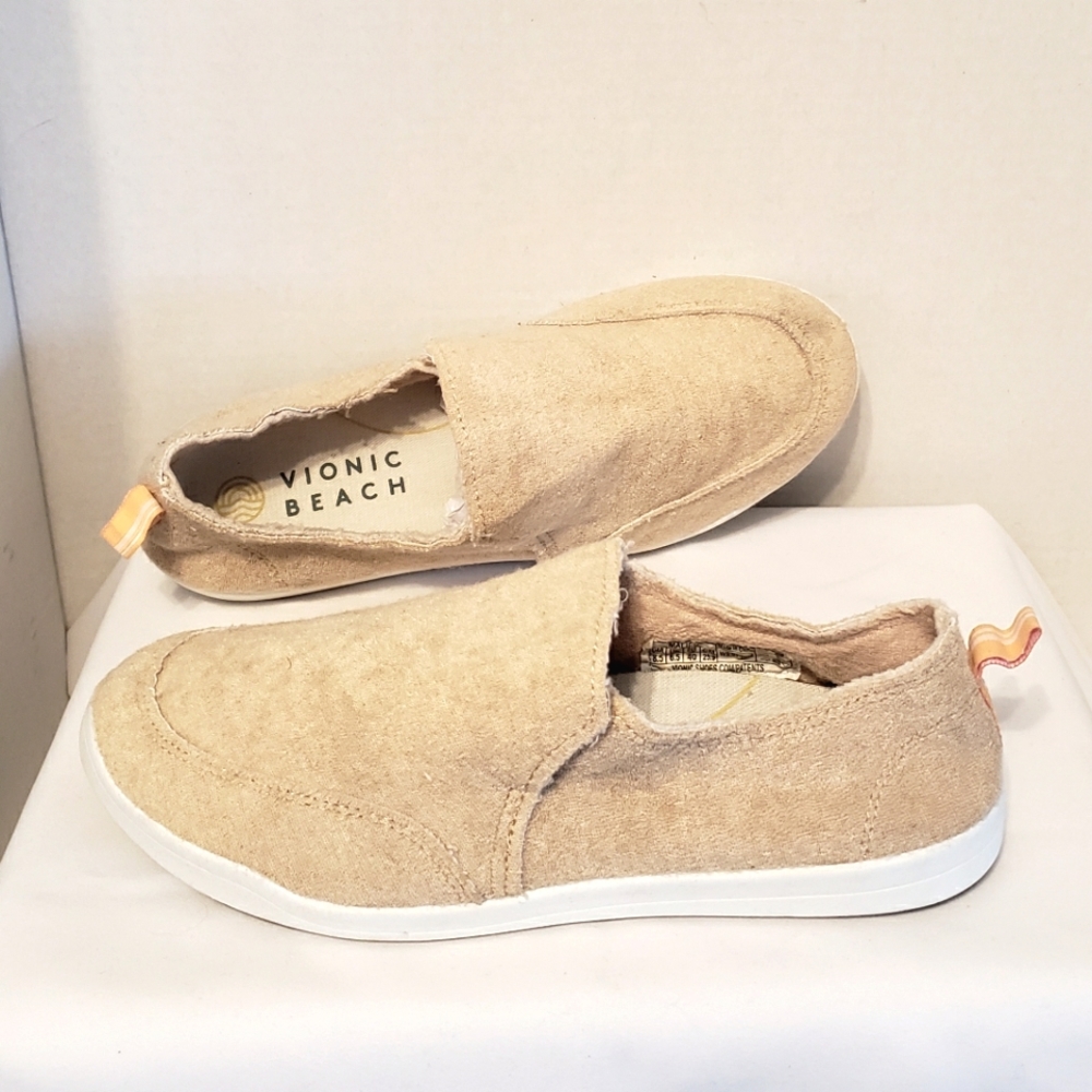 Vionic Beach Malibu Tan Terry Cloth Slip-on Beach Shoes Size: 8.5 - Picture 9 of 12
